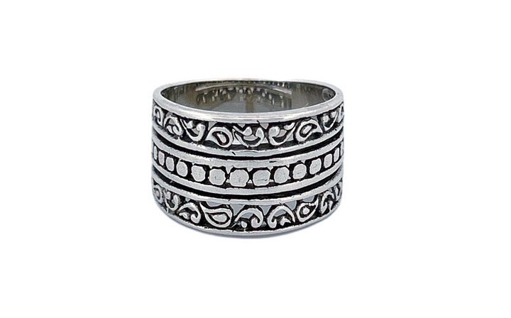 Sterling Silver Ornate Band Ring – Vintage Pattern