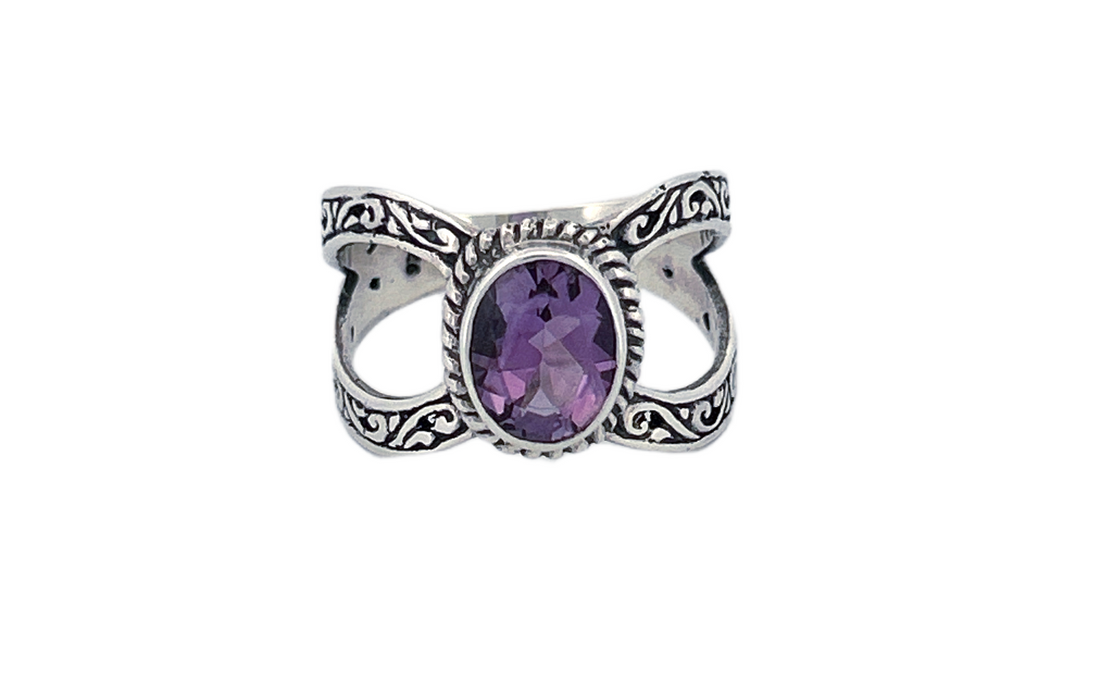 Sterling Silver Filigree Ring with Amethyst