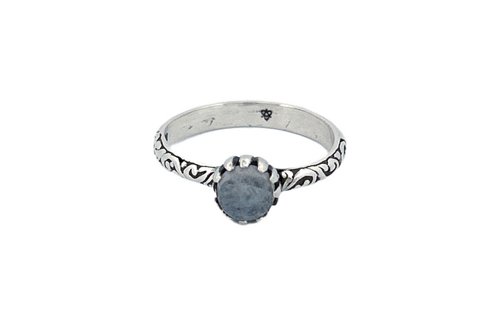 Sterling Silver Moonstone Ring – Vintage Floral Design