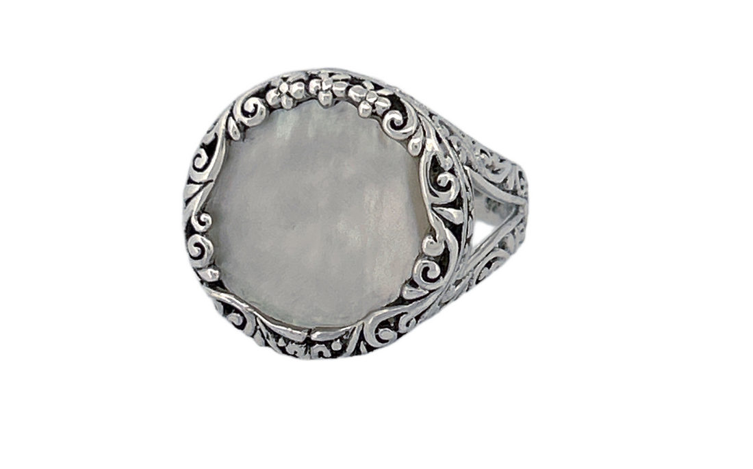 Round Mother of Pearl Handmade Sterling Silver Ring R80
