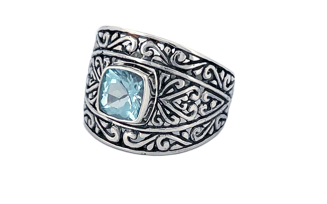 Sterling Silver Filigree Ring with Square‑Cut Gemstone