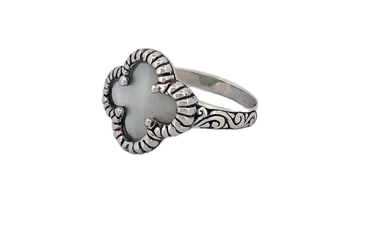 Handcrafted Sterling Silver Mother of Pearl Clover Ring R74