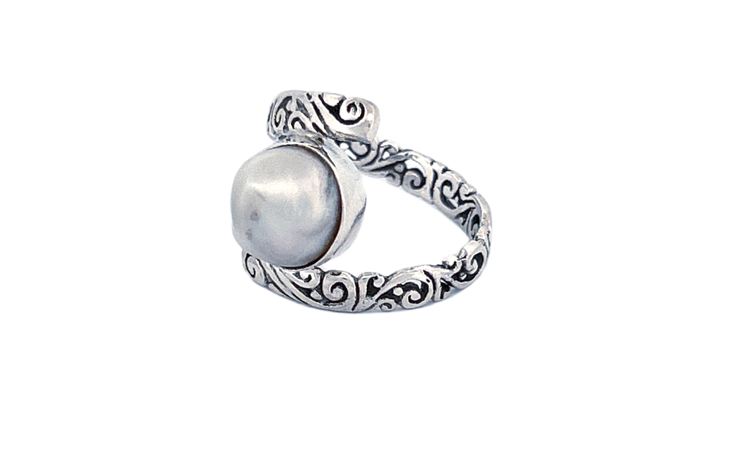 Handmade Sterling Silver Mother of Pearl Ring-R91