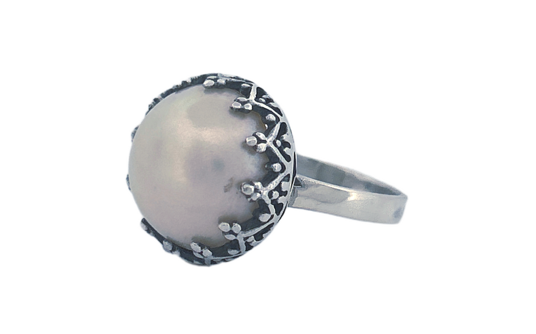 Sterling Silver Pearl Ring – Freshwater or Blue Pearl