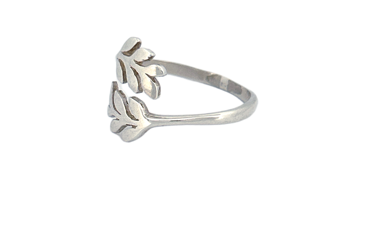 Sterling Silver Leaf Ring — Handcrafted Nature‑Inspired Design