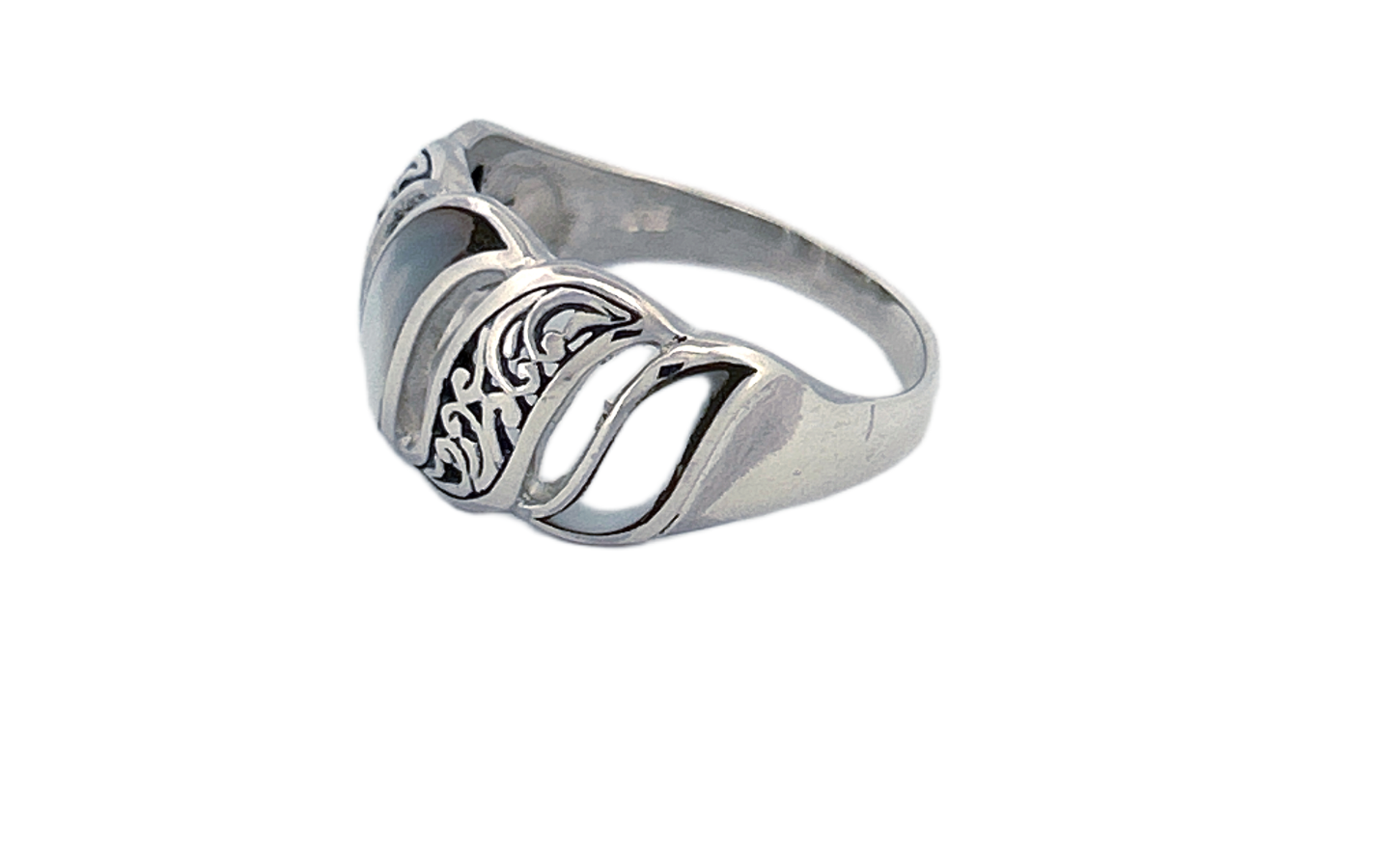 Sterling Silver Mother of Pearl Ring – Wave Pattern Design