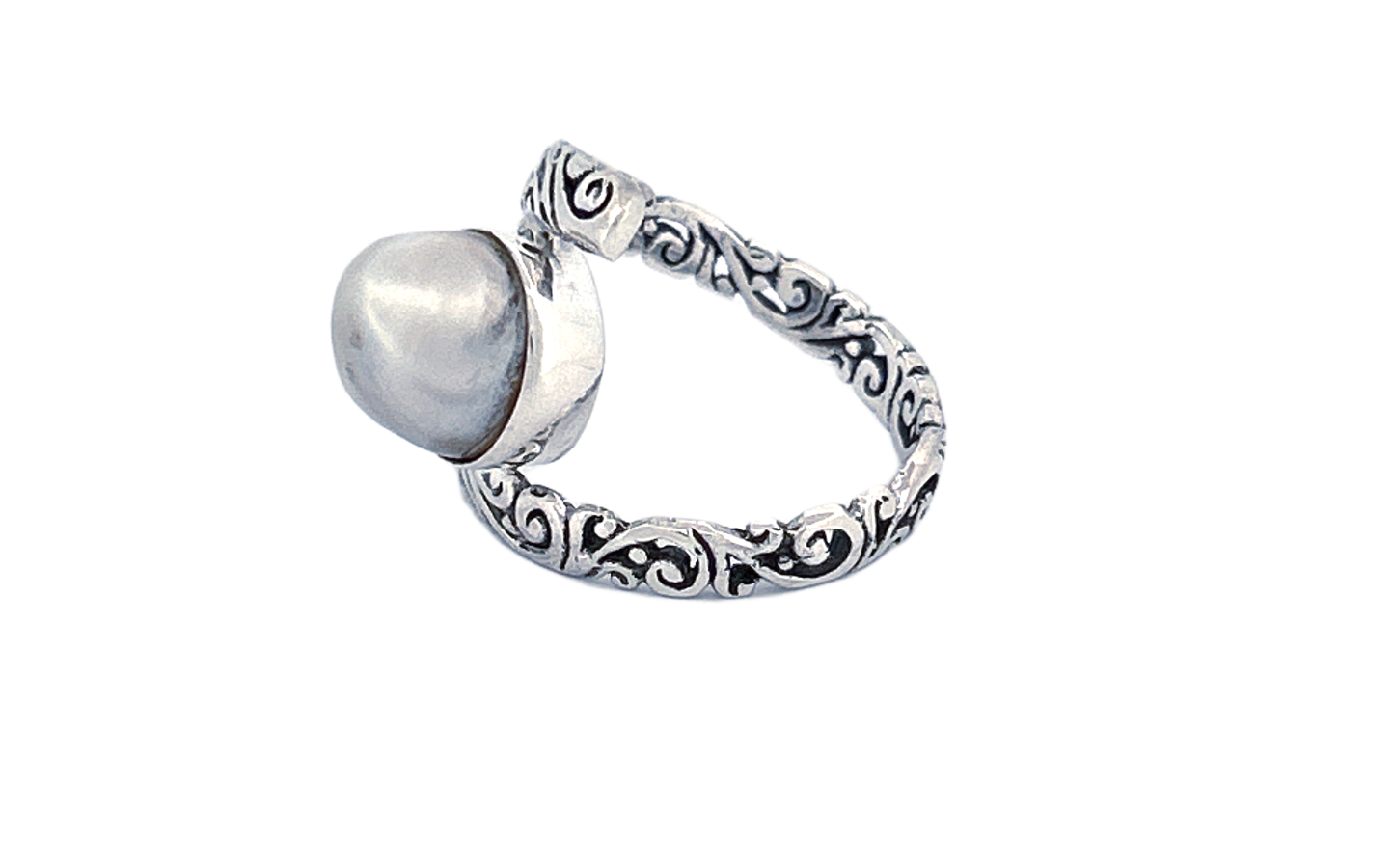 Handmade Sterling Silver Mother of Pearl Ring-R91