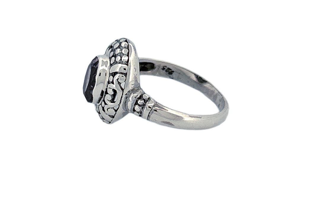 Sterling Silver Amethyst Ring – Ornate Oval Design