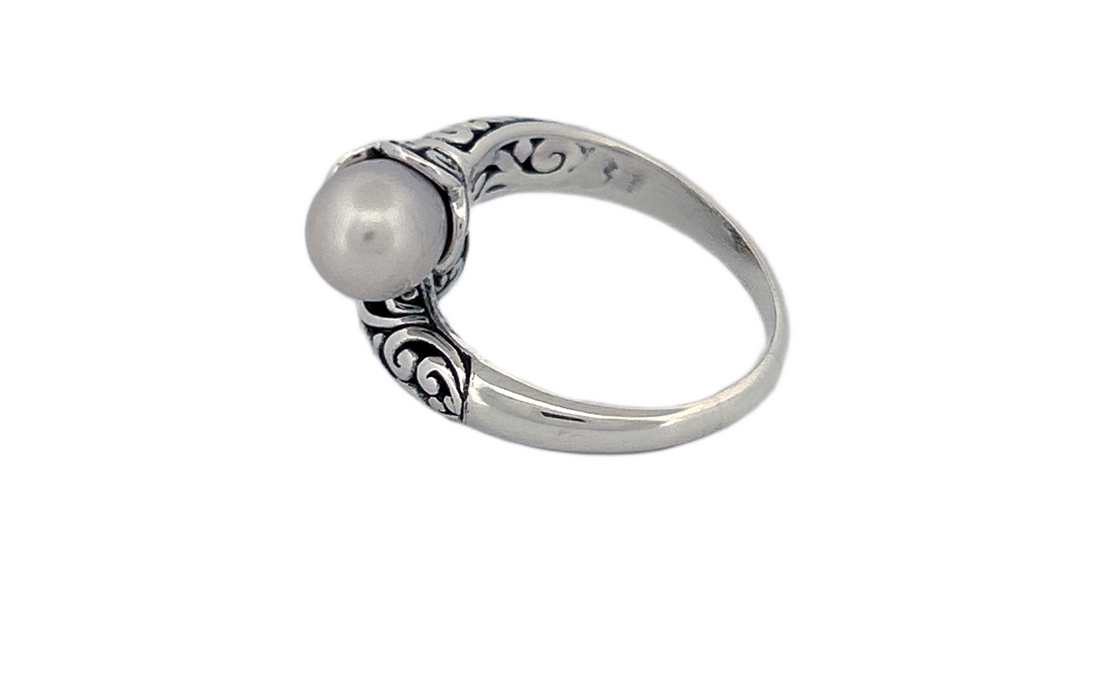 Fresh Water Pearl Ring| Handmade Sterling Silver Ring-R82