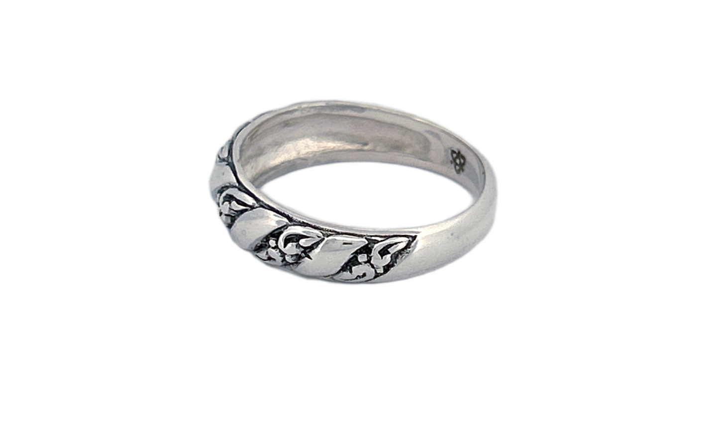 Sterling Silver Band Ring – Twisted Leaf Design