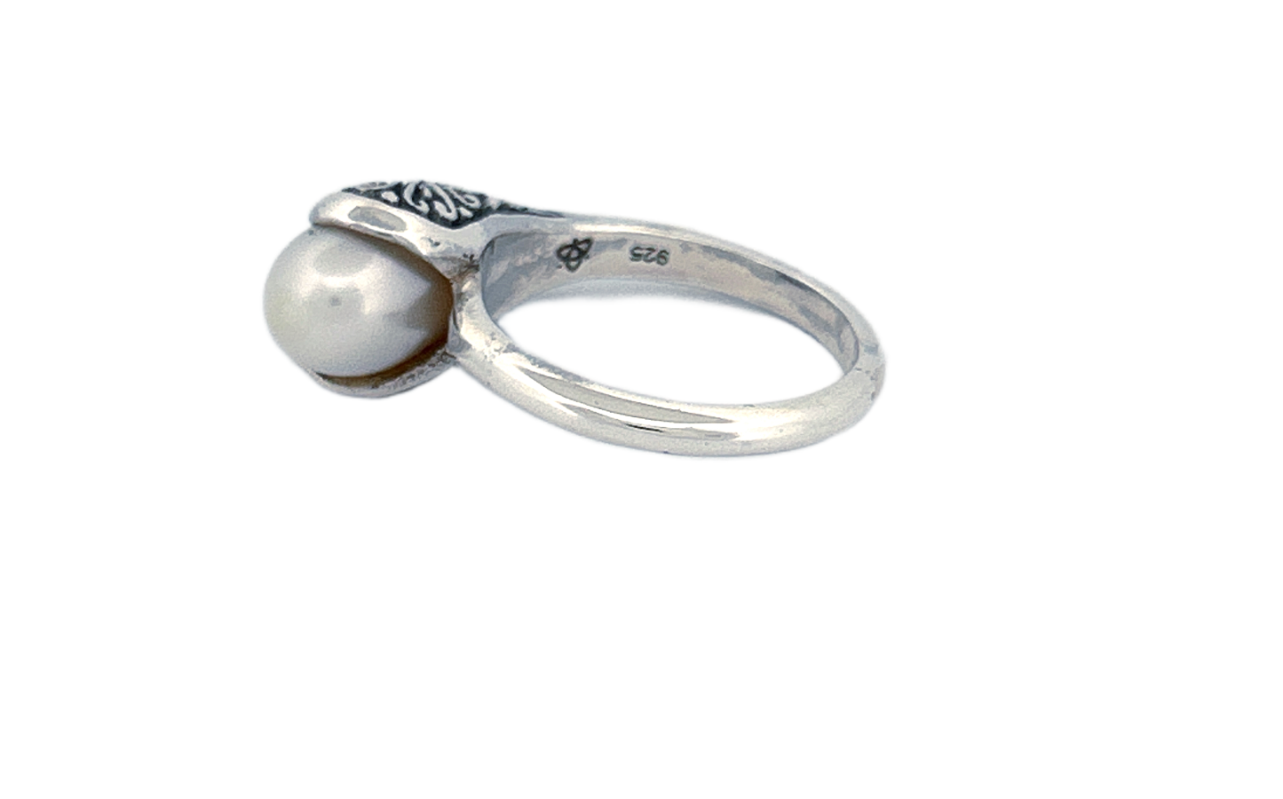 Sterling Silver Pearl Ring – Leaf Wrap Design