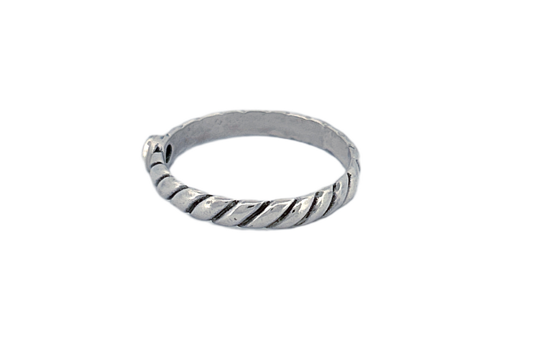 Sterling Silver Peridot Ring – Twisted Band Design