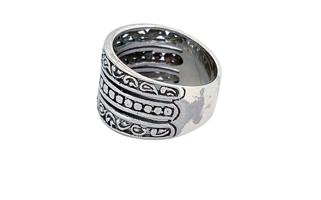 Sterling Silver Ornate Band Ring – Vintage Pattern