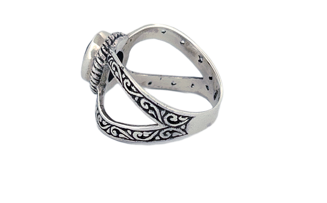 Sterling Silver Filigree Ring with Amethyst
