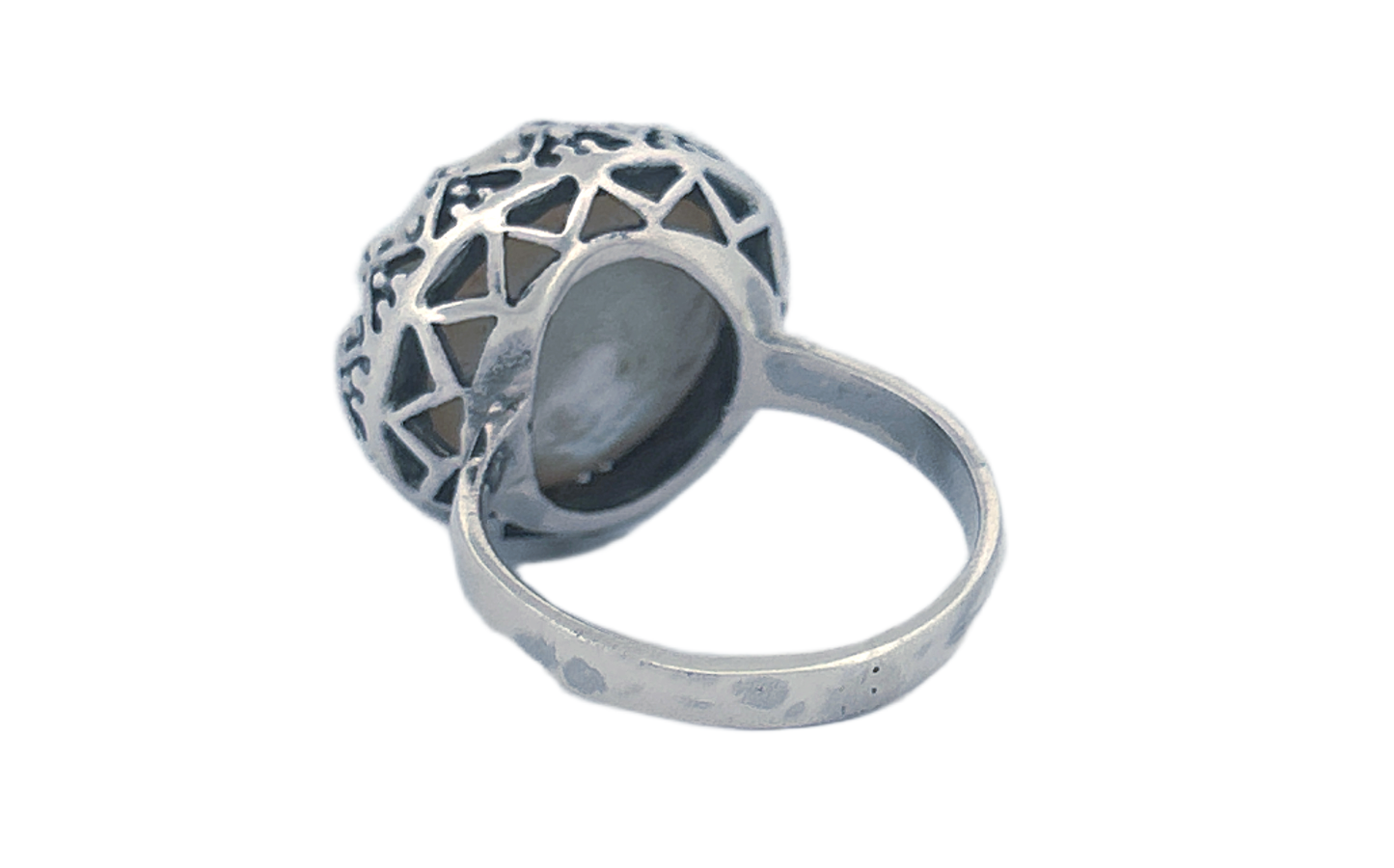 Sterling Silver Pearl Ring – Freshwater or Blue Pearl