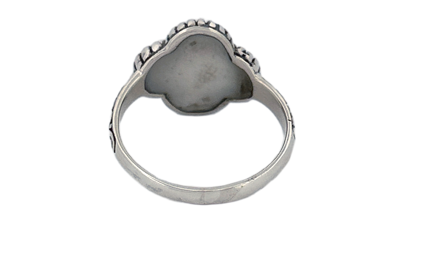 Handcrafted Sterling Silver Mother of Pearl Clover Ring R74
