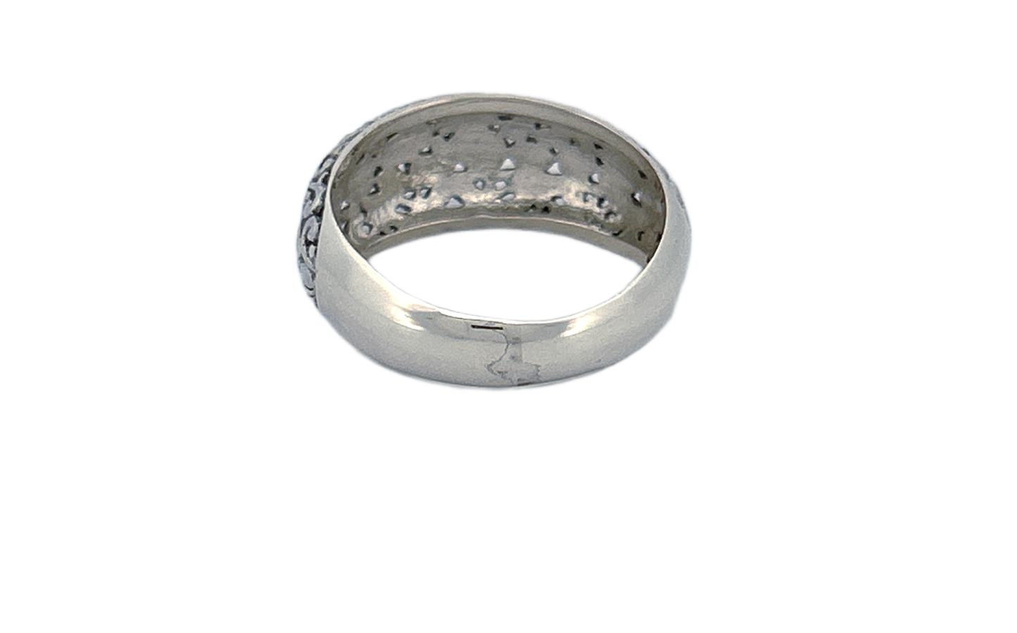 Sterling Silver Band Ring – Pebble & Scroll Pattern