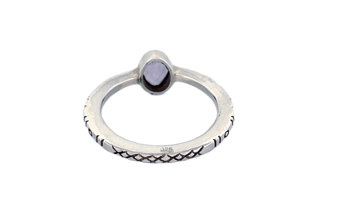 Sterling Silver Amethyst Ring – Oval Cut
