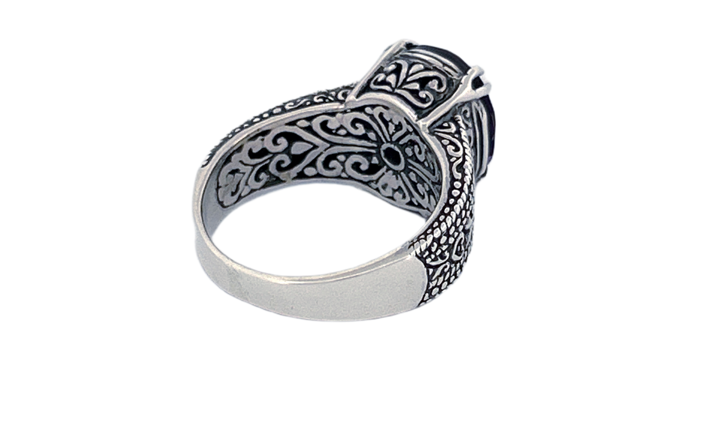 Sterling Silver Oval Amethyst Cocktail Ring-R49