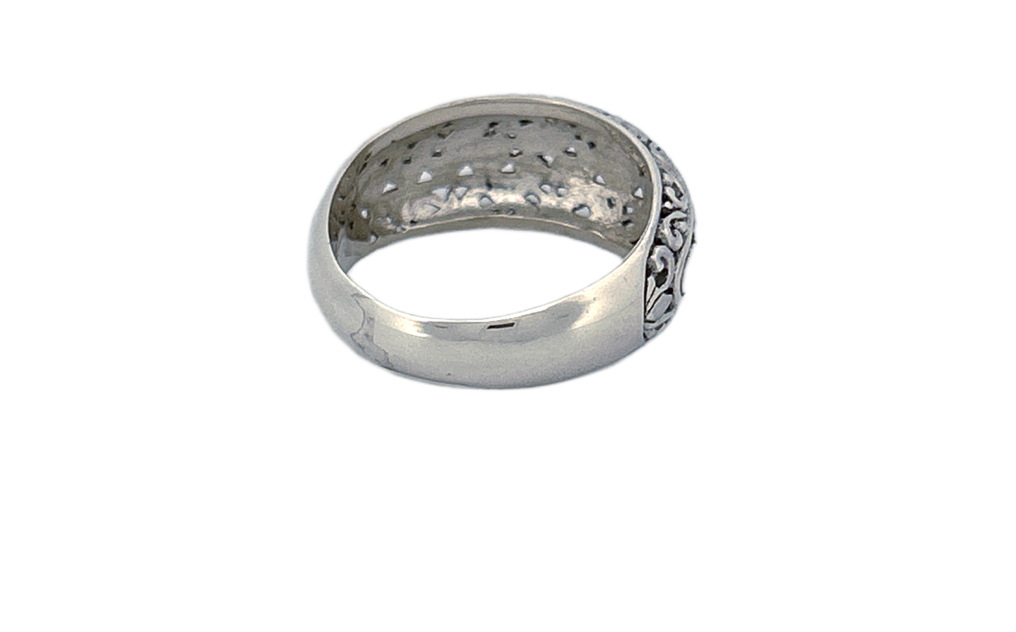 Sterling Silver Band Ring – Pebble & Scroll Pattern