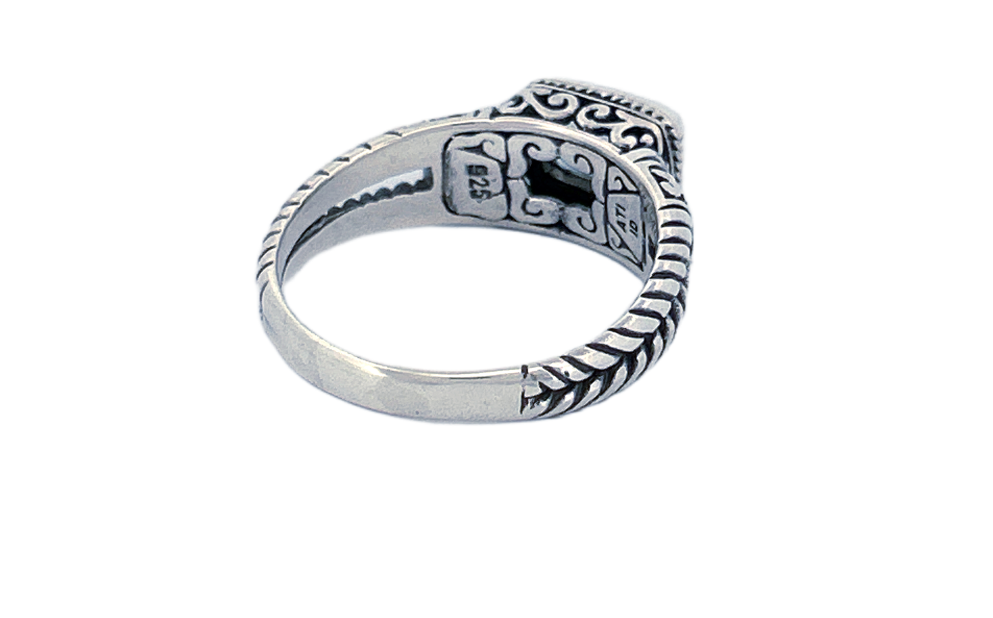 Sterling Silver Gemstone Ring – Blue Topaz (Emerald Cut)