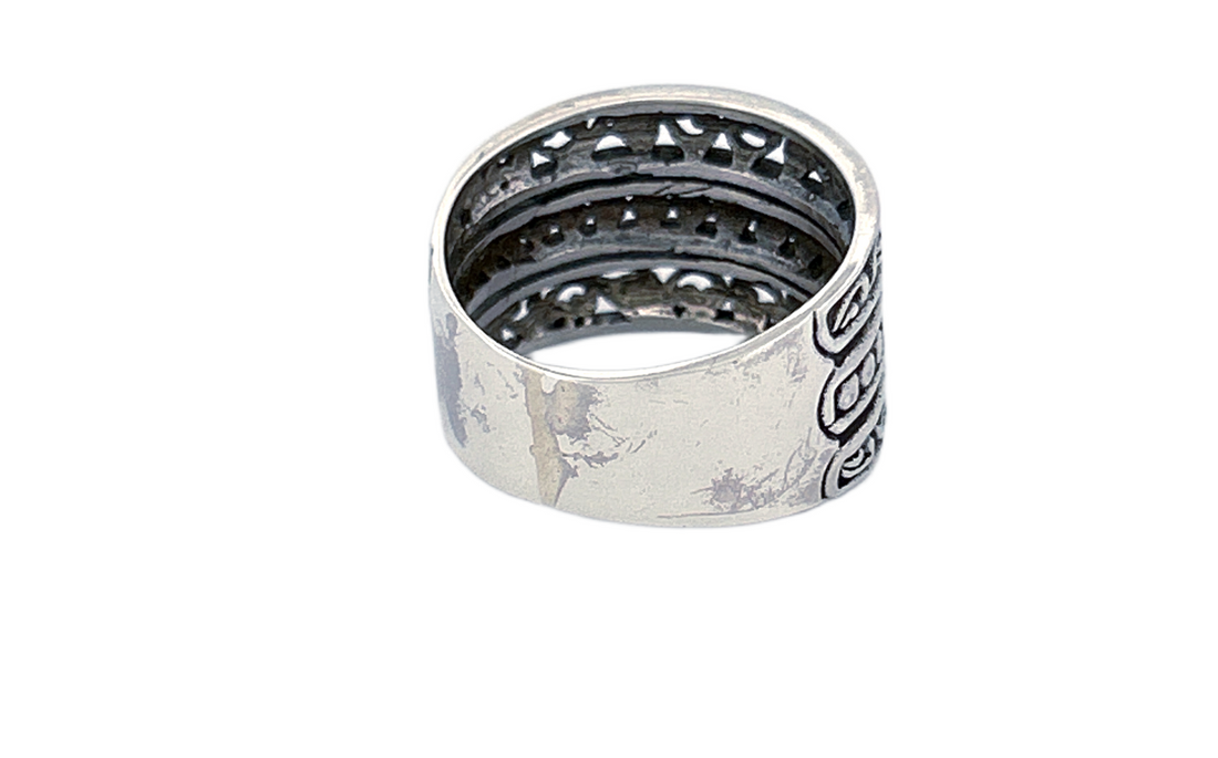Sterling Silver Ornate Band Ring – Vintage Pattern
