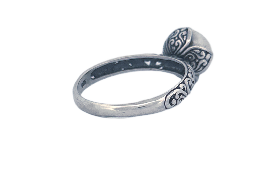 Sterling Silver Filigree Ring with Freshwater Pearl