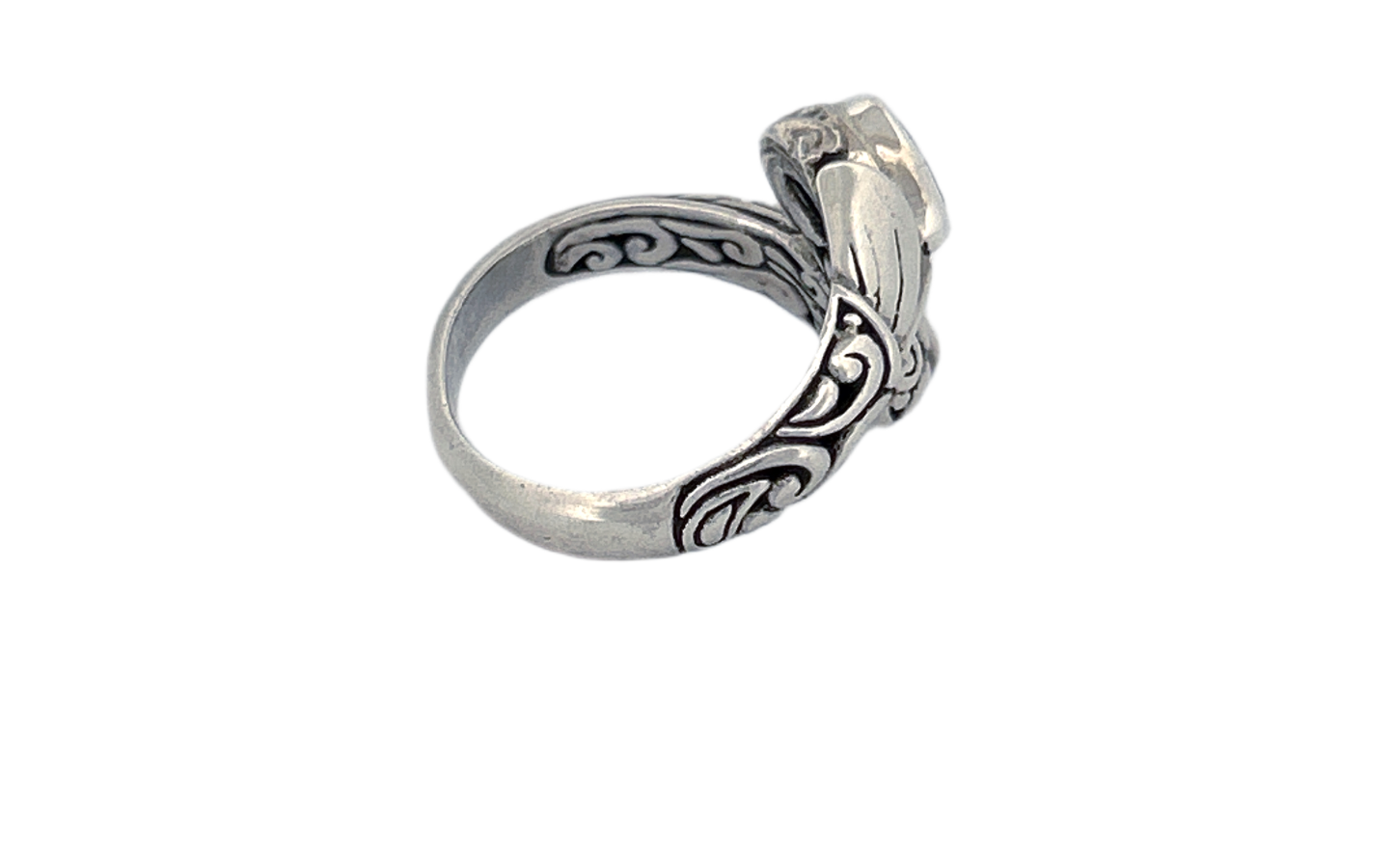 Natural Blue Topaz Butterfly Ring in 925 Sterling Silver-R43
