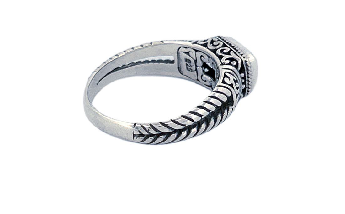 Sterling Silver Gemstone Ring – Blue Topaz (Emerald Cut)