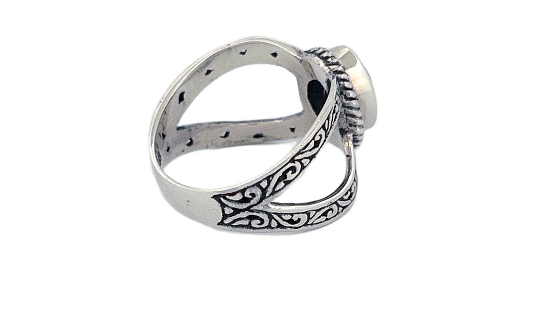 Sterling Silver Filigree Ring with Amethyst