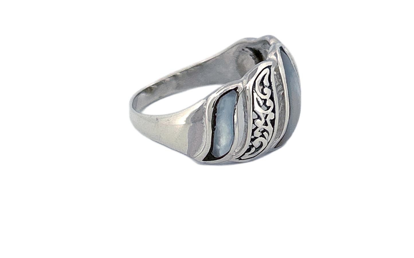 Sterling Silver Mother of Pearl Ring – Wave Pattern Design