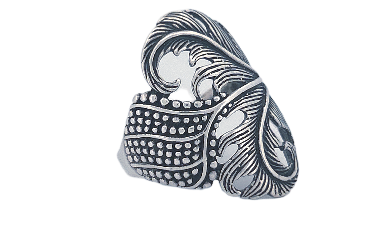 Sterling Silver Feather Ring – Sculpted Design