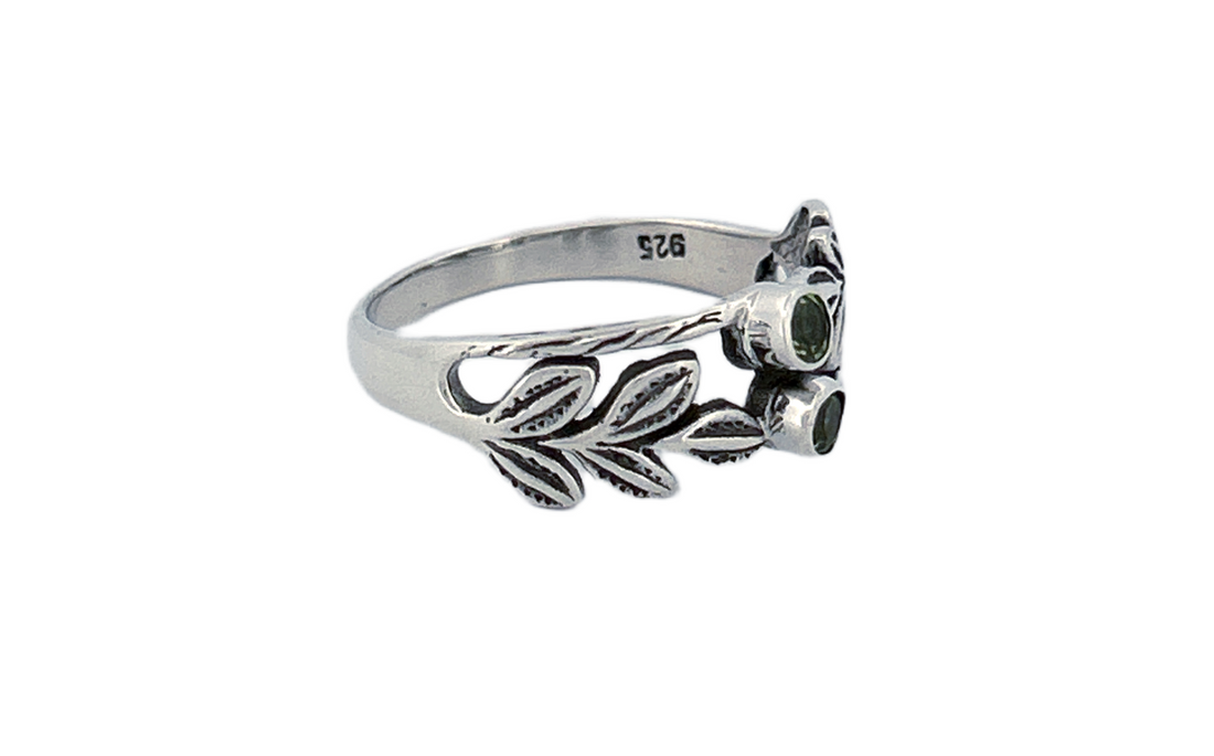 Sterling Silver Peridot Leaf Ring