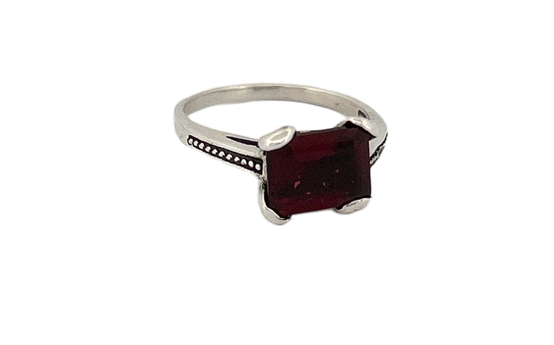 Sterling Silver Rectangular Garnet Ring