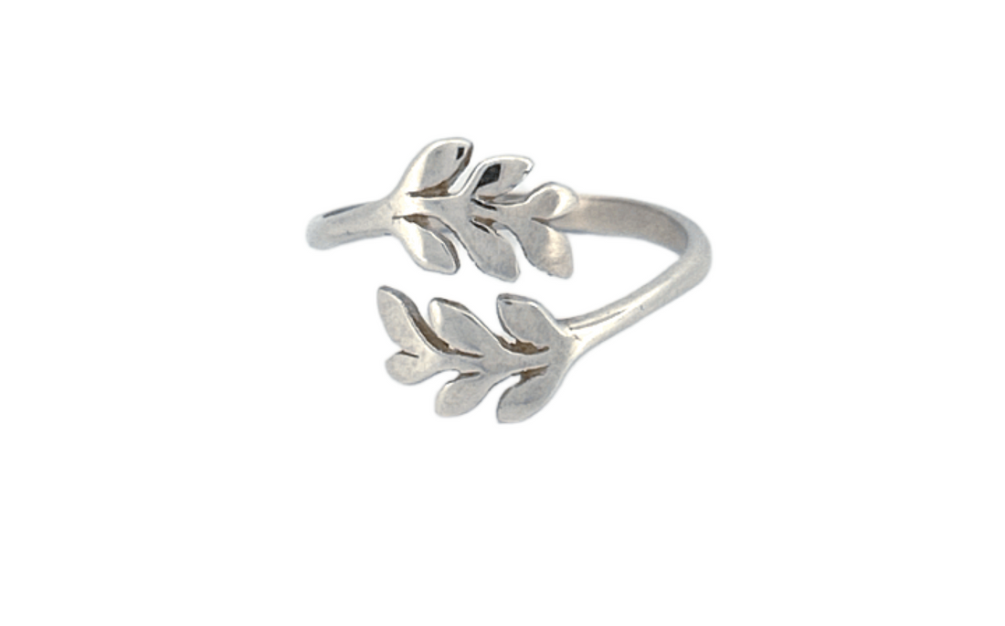 Sterling Silver Leaf Ring — Handcrafted Nature‑Inspired Design