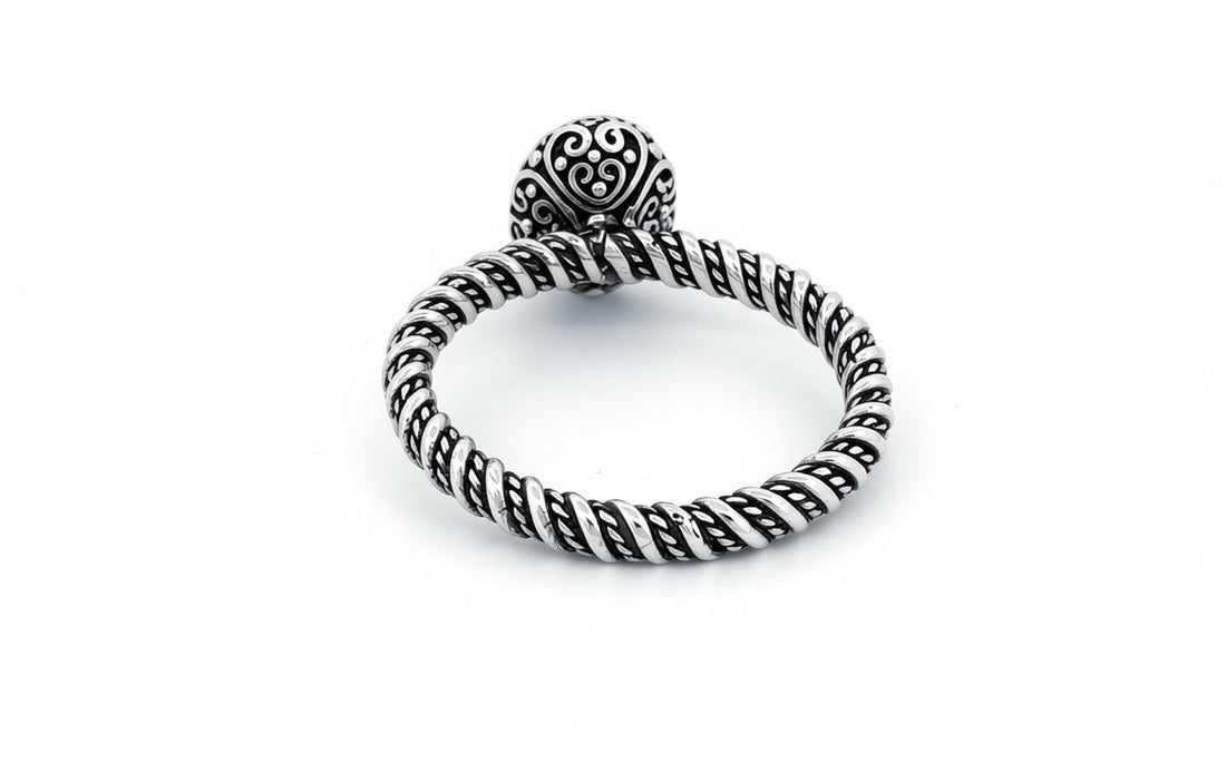 925 Sterling Silver Oval Amethyst Rope Ring-R56